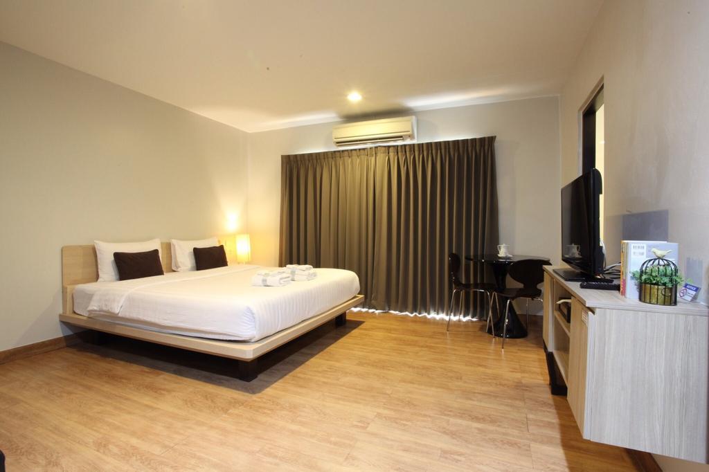 Narita Amata Hotell Chonburi Exteriör bild