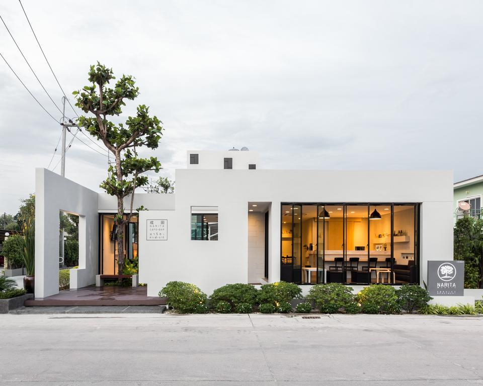 Narita Amata Hotell Chonburi Exteriör bild