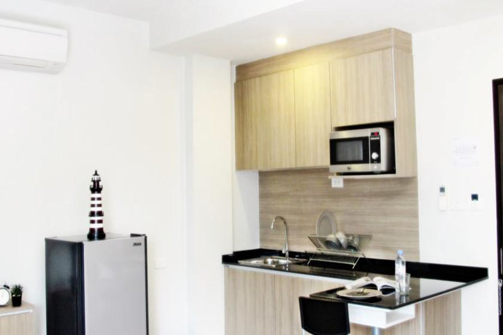 Narita Amata Hotell Chonburi Exteriör bild