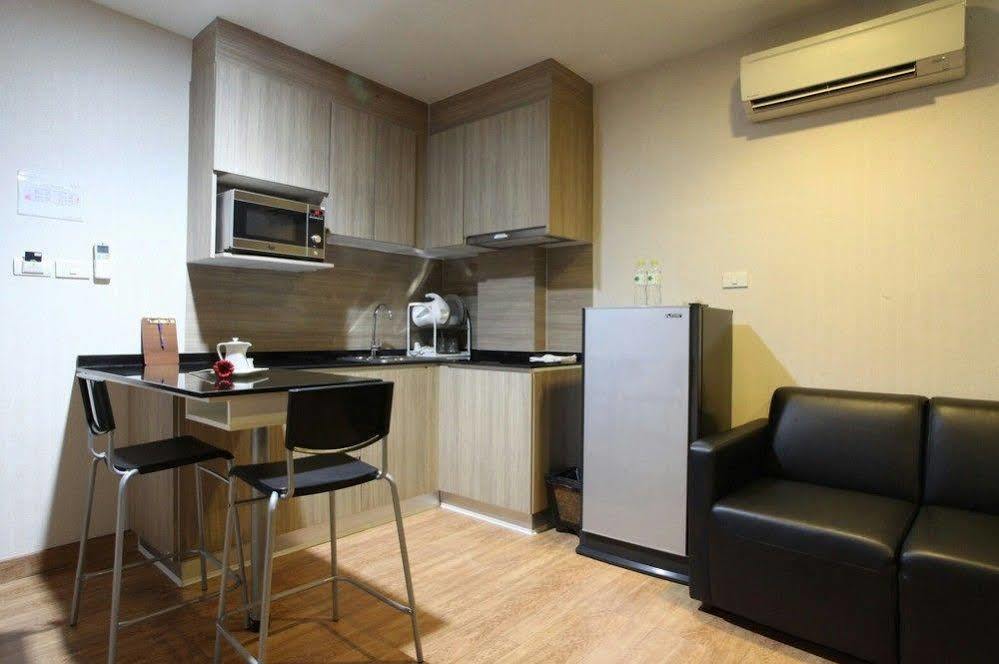 Narita Amata Hotell Chonburi Exteriör bild