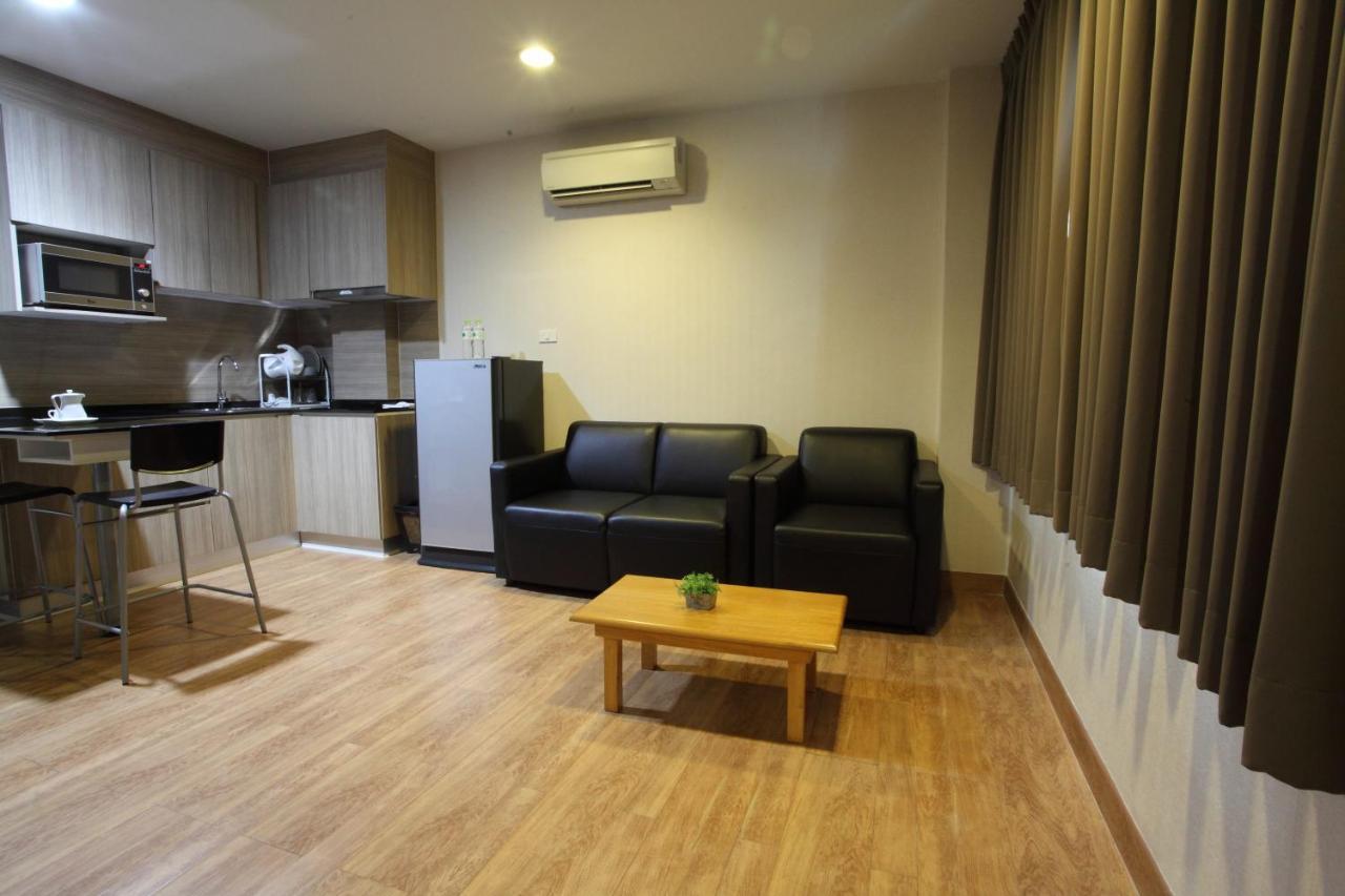 Narita Amata Hotell Chonburi Exteriör bild